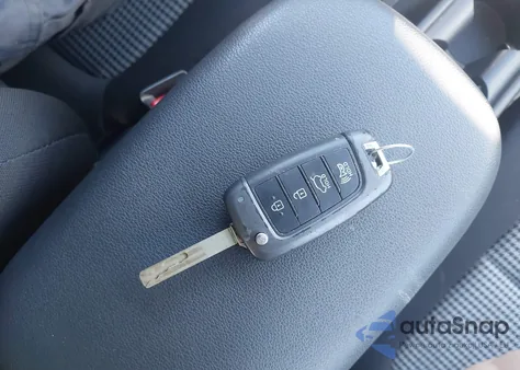 2018 Hyundai Kona Se z USA, uszkodzony, nr VIN KM8K1CAA6JU152451